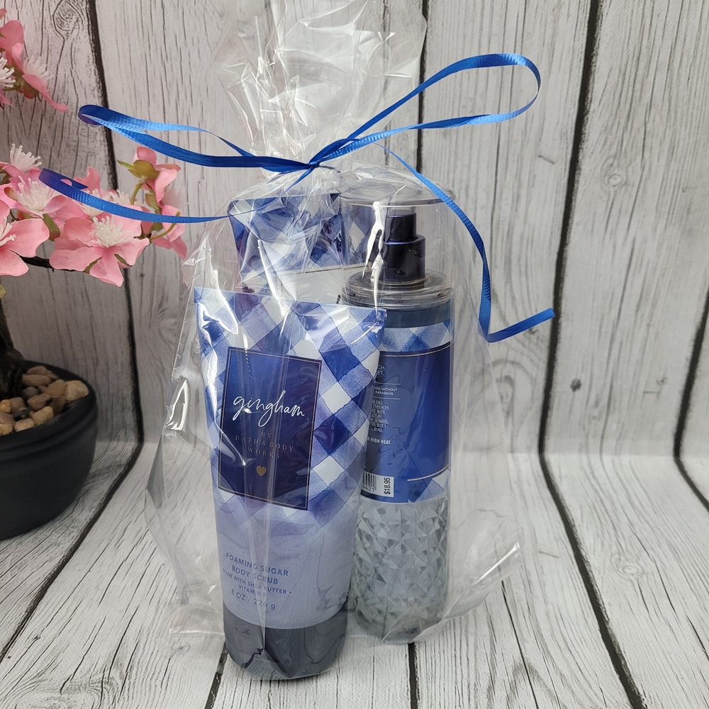 Bath & Body Works Bundle of 3 Gingham Body Care Set
